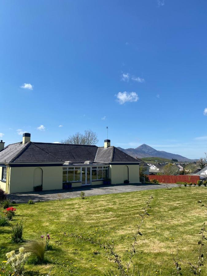 Quay Lodge Westport Exterior foto